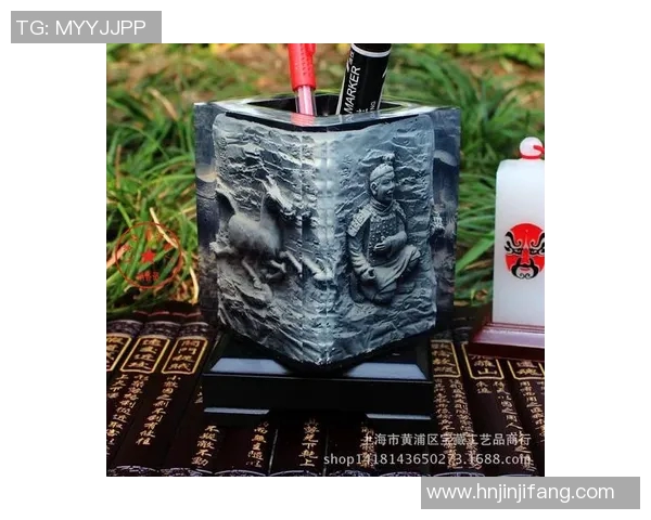 办公室足球明星摆件点亮工作空间提升团队士气的完美选择